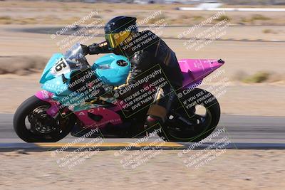 media/Dec-10-2023-SoCal Trackdays (Sun) [[0ce70f5433]]/Turn 9 Inside Set 2 (1115am)/